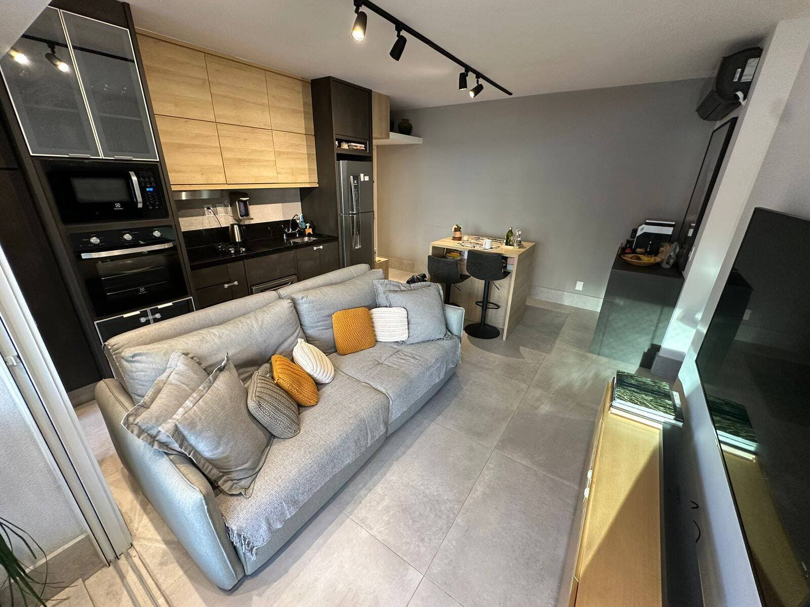 Apartamento à venda com 2 dormitórios e 81 m² em Indianópolis - São Paulo - foto 2