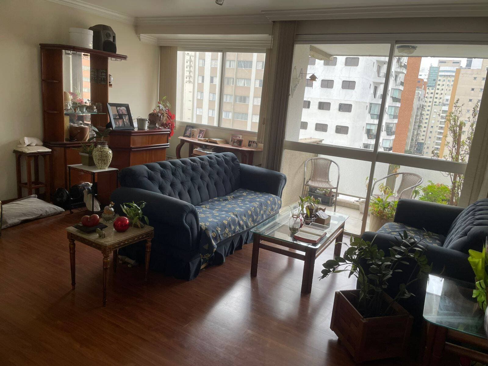 Apartamento à venda, 3 dormitórios e 142 m², Moema - São Paulo - foto 1