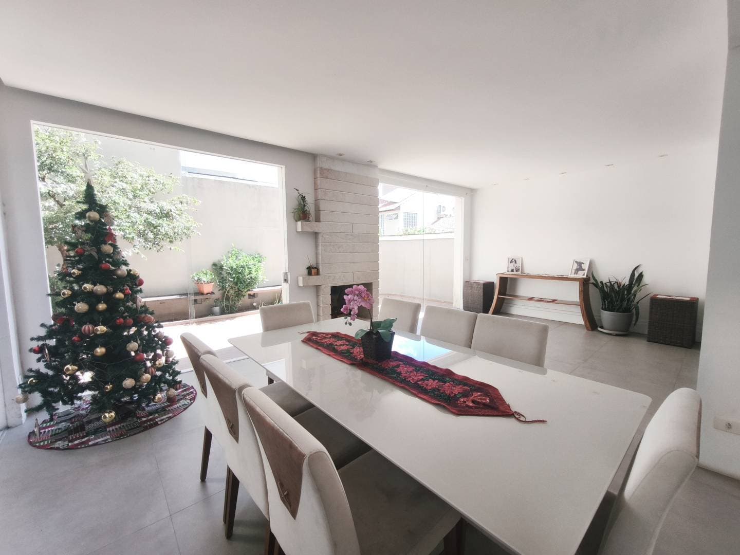 Casa em Condomínio à venda, 4 suítes e 396 m², Granja Julieta - São Paulo - foto 1
