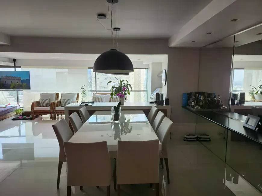 Apartamento à venda, 2 suítes e 210 m², Chácara Santo Antônio - São Paulo - foto 1