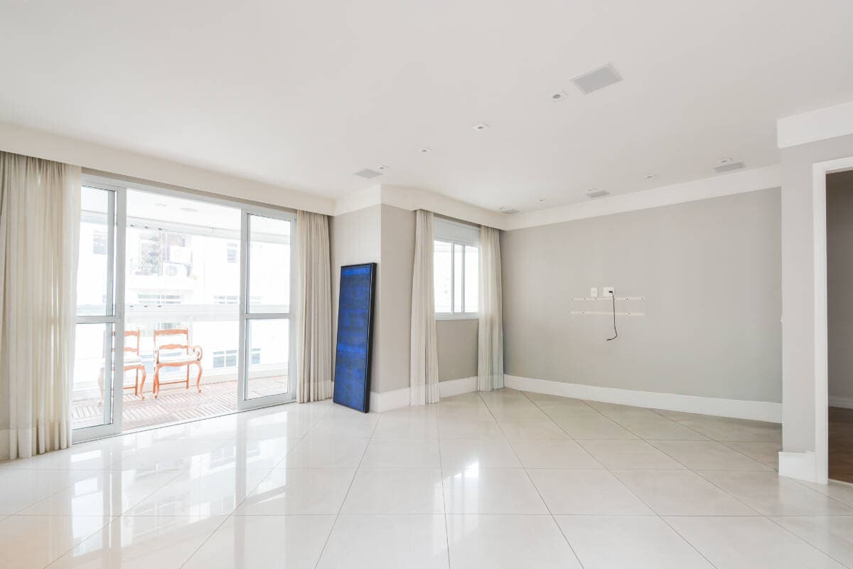 Apartamento à venda, 3 suítes e 124m², Moema – São Paulo - foto 1