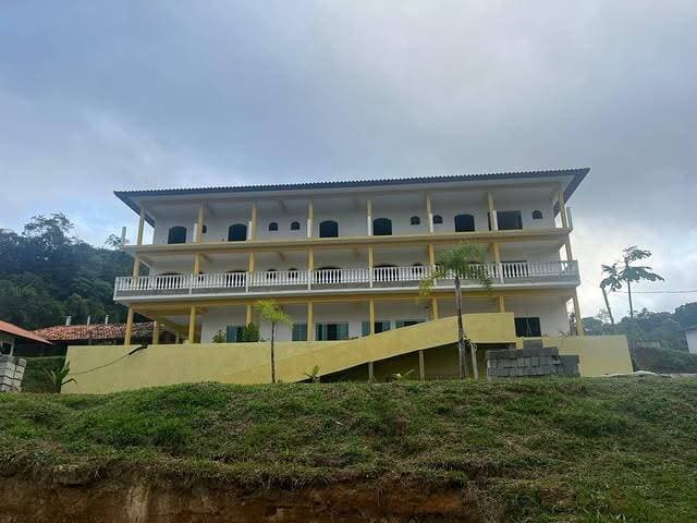 Sítio pousada à venda, 20 suítes e 224.000m² em Juquitiba - SP - foto 1