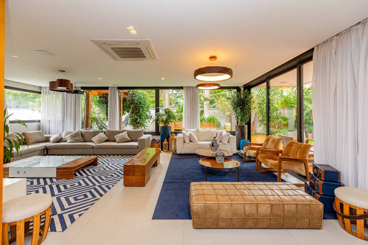 Casa em condomínio à venda, 4 suítes e 476m², Jardim Cordeiro - SP - foto 1